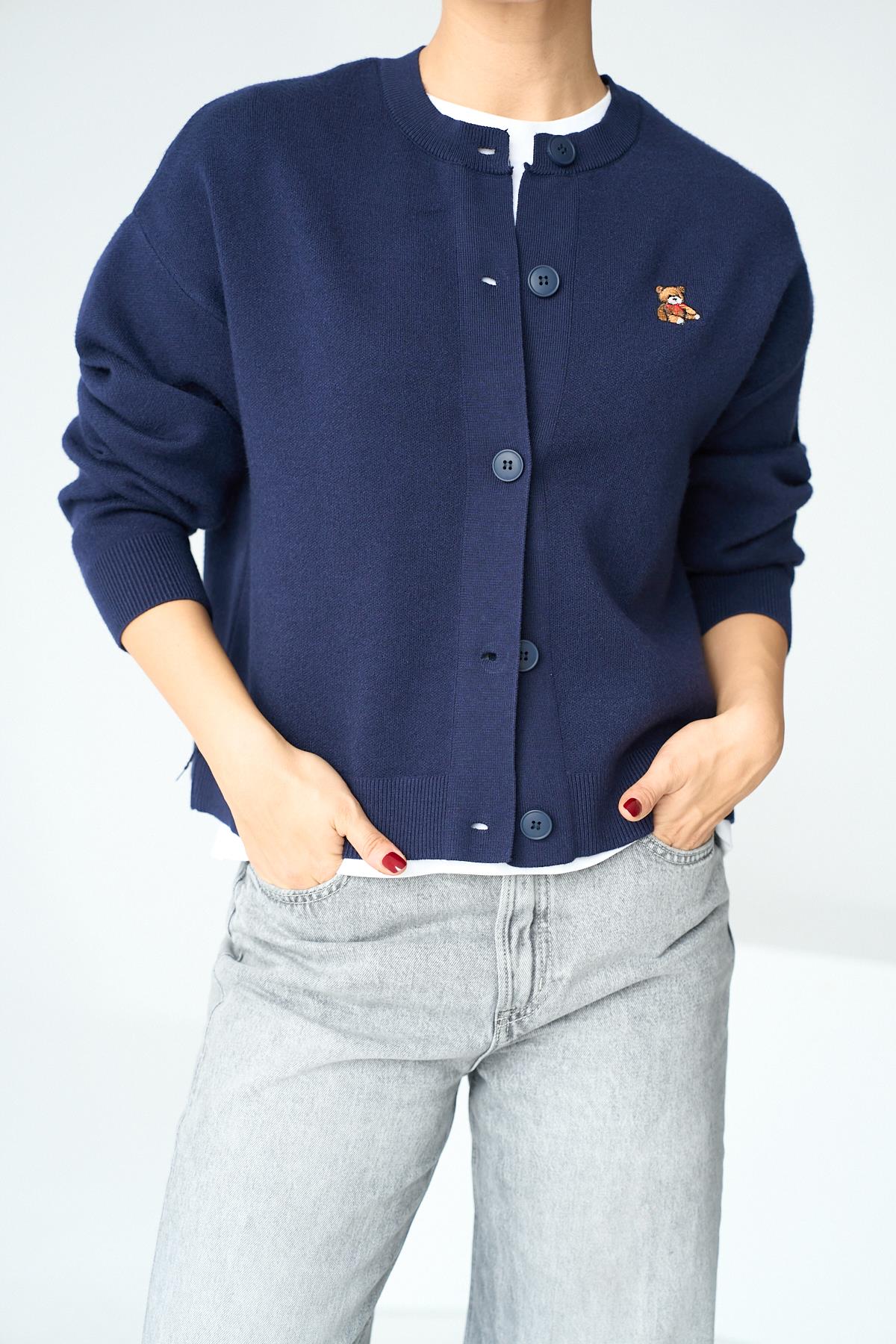 Crew Neck 5 Button Cardigan