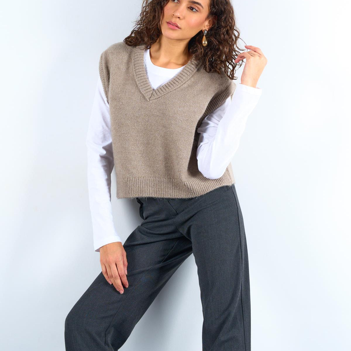 V Neck Knit Sweater - Beige