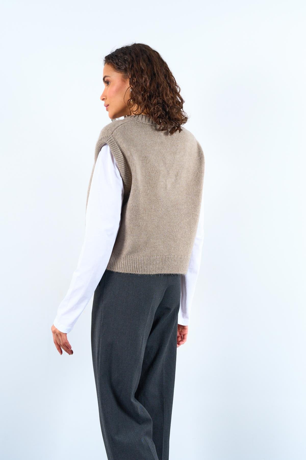 V Neck Knit Sweater - Beige