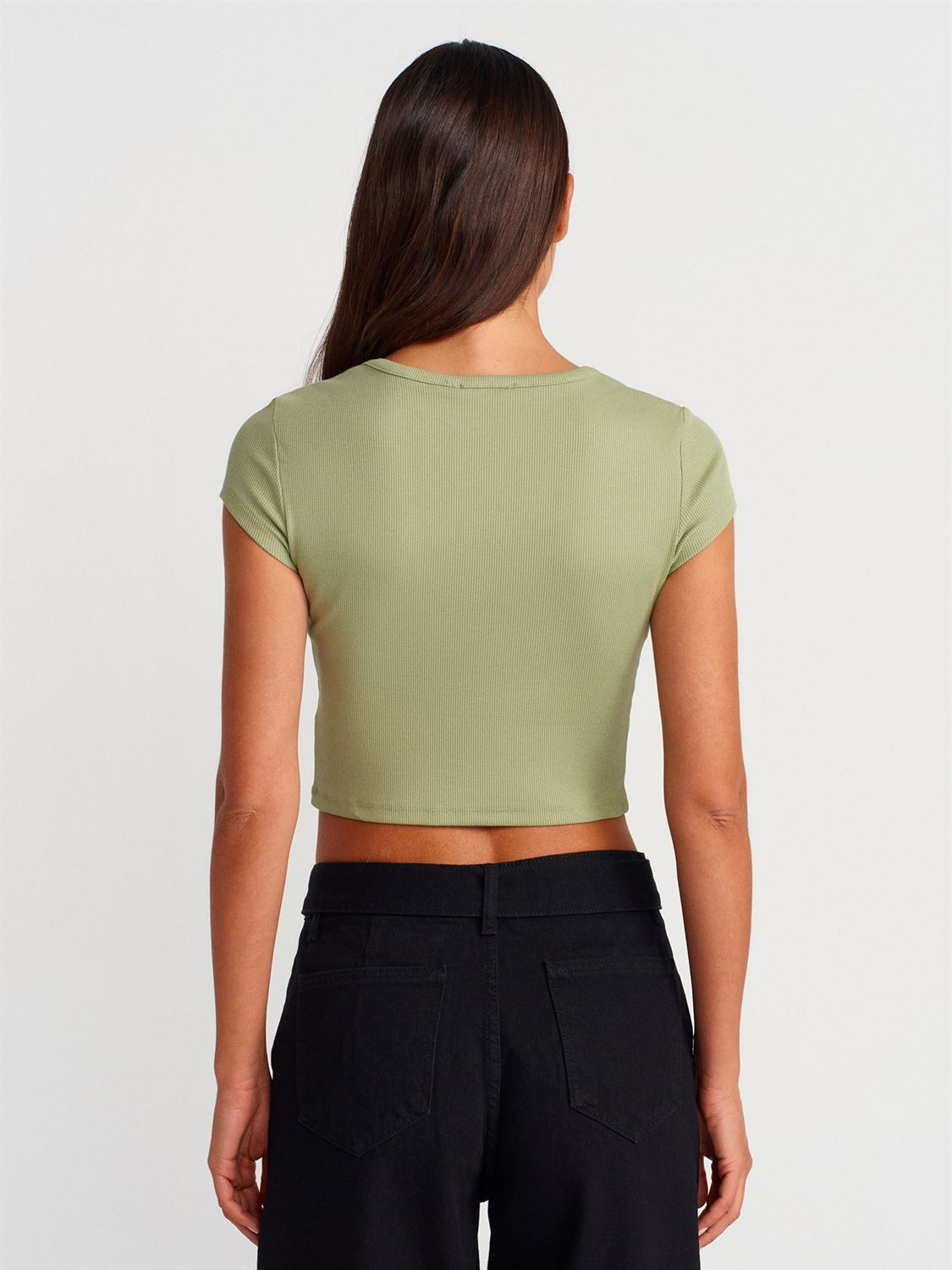 Short Sleeve Top With Snaps