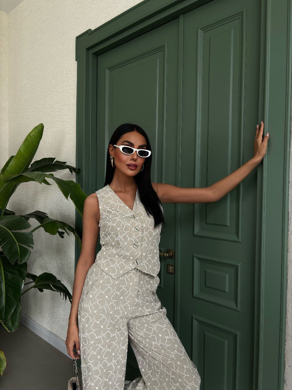 Embroidered Pattern Vest Trousers Linen Suit