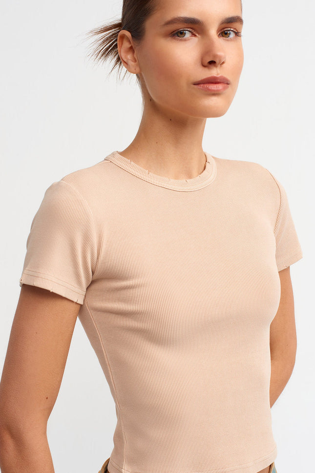 30457 Yıkama Efektli T-Shirt-Bej