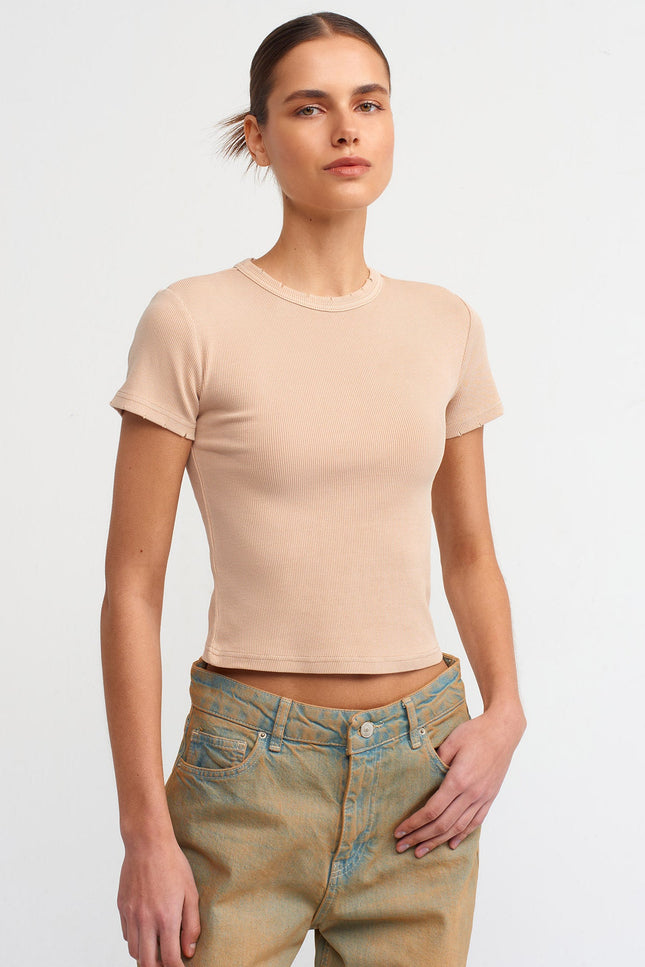 30457 Yıkama Efektli T-Shirt-Bej
