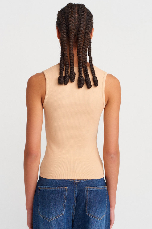 31778 Dantel Detaylı Top-Bej