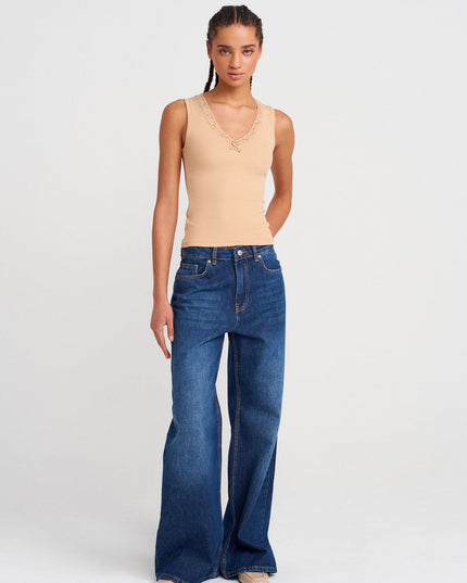 31778 Dantel Detaylı Top-Bej