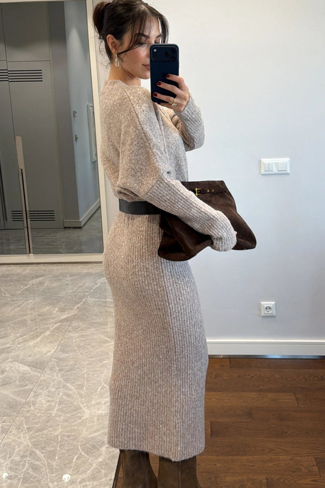 Elegant Knit Midi Dress with Pencil Skirt, Comfortable Standard Fit