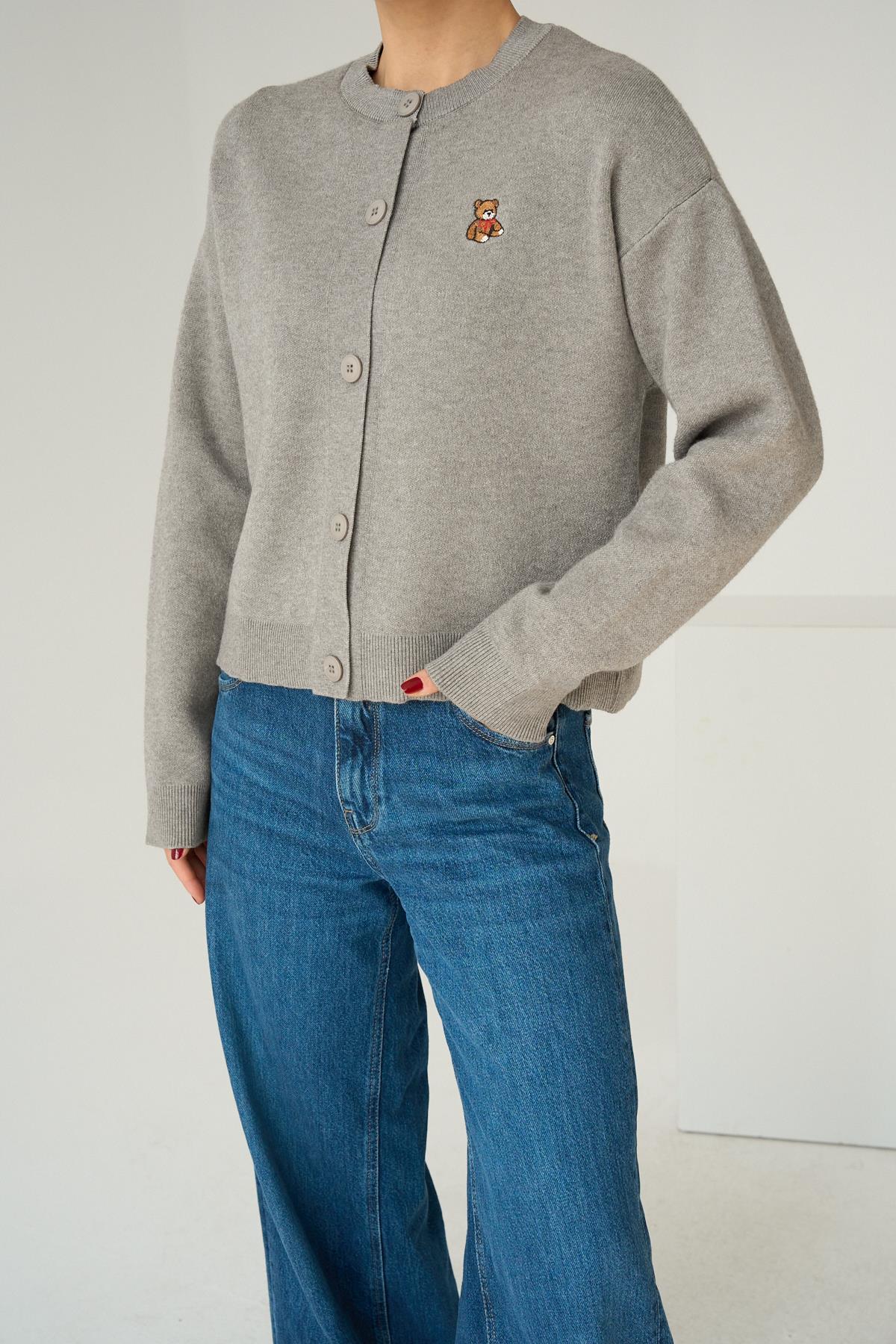 Crew Neck 5 Button Cardigan