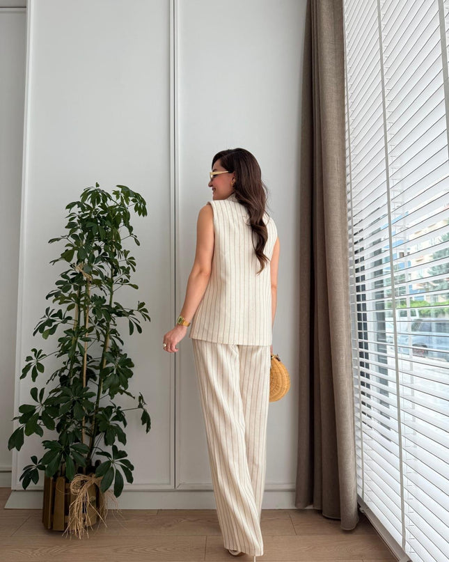 Elegant Stripped Pantsuit