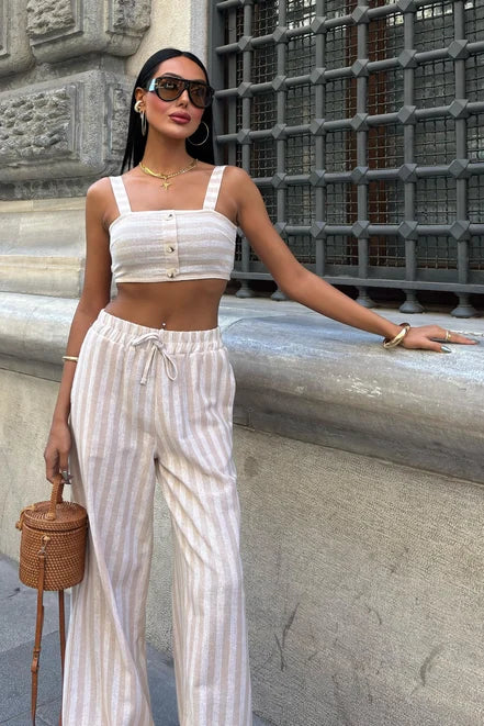 Crop Top & Wide-Leg Set Pant