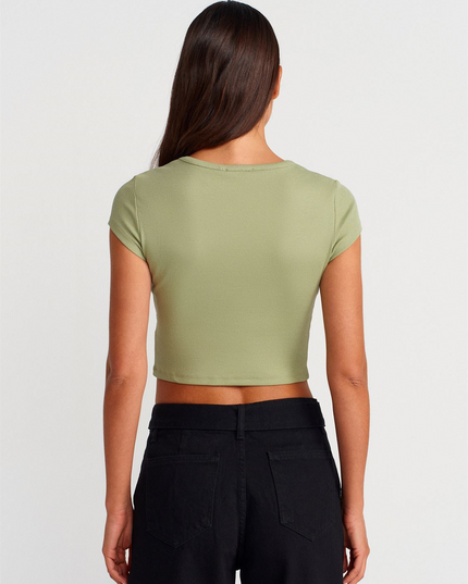 Short Sleeve Top With Snaps