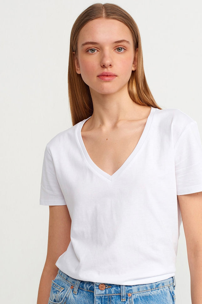 V-Neck Basic T-Shirt