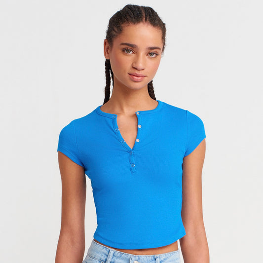 Short Sleeve Top With Snaps