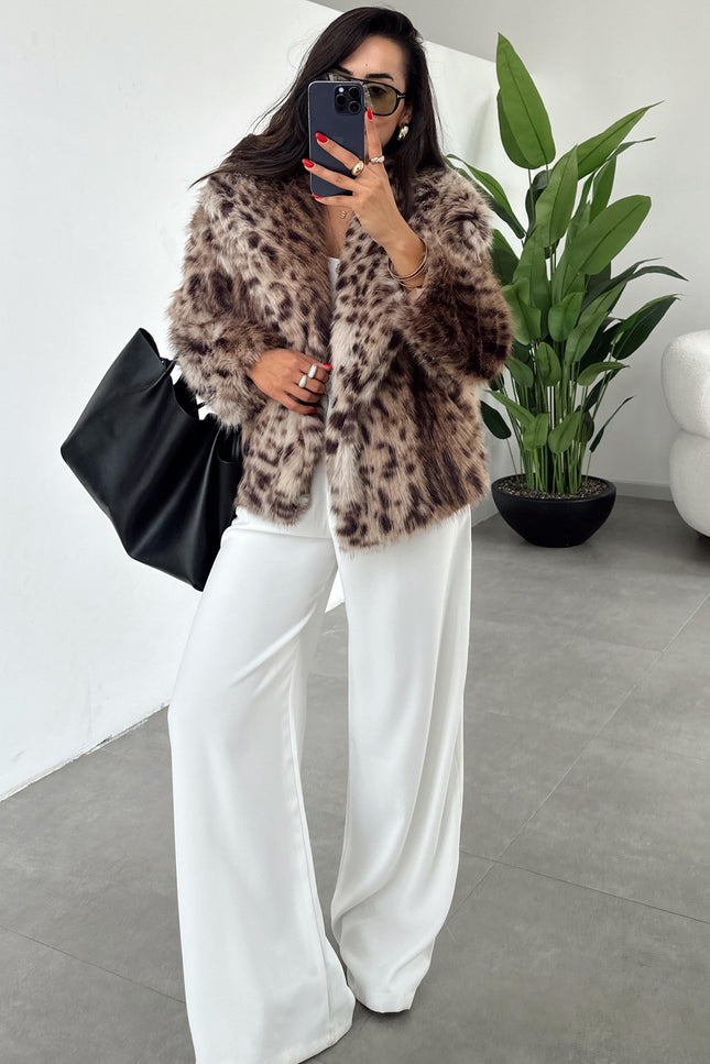 Luxurious Leopard Faux Fur Jacket