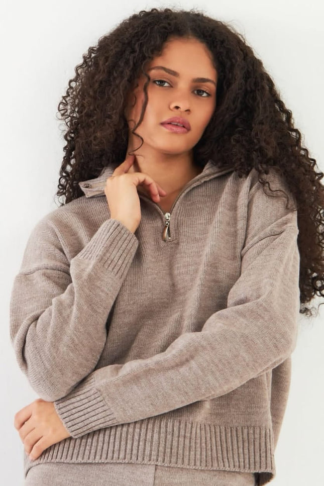 Ayer Knitwear - Beige