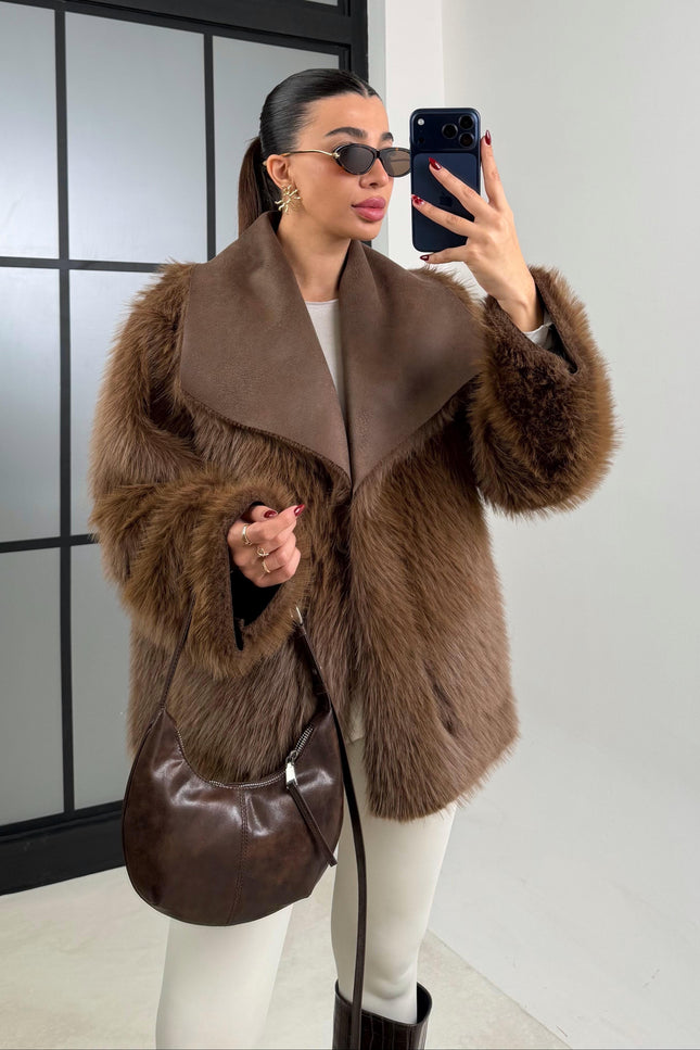 Luxurious Coffee Reversible Faux Fur Puffer Coat Chic Warm Winter Outerwear GAUS-00691