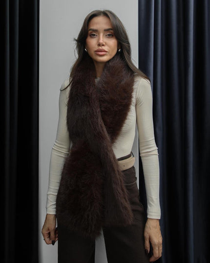 Luxurious Bitter Coffee Faux Fur Scarf with Interlocking Detail, Soft & Warm