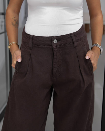 Light Brown Single-Pleat Front Wide Leg Jean