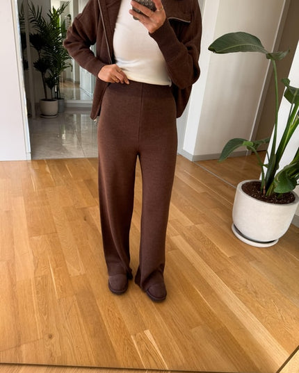 Ayer Women's Hooded Knit Lounge Set - Coffee Brown Comfortable Tracksuit