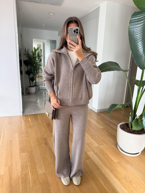 Chic Ayer Ribbed Knit Two-Piece Set for Women - Vizon, Comfortable & Stylish