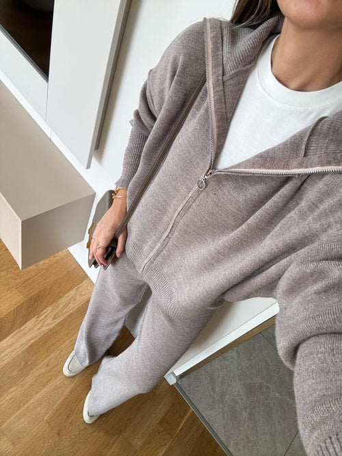 Chic Ayer Ribbed Knit Two-Piece Set for Women - Vizon, Comfortable & Stylish