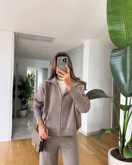 Chic Ayer Ribbed Knit Two-Piece Set for Women - Vizon, Comfortable & Stylish