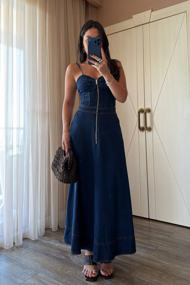 Praia Denim Dress