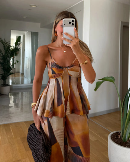 Printed Sleeveless Blouse and Trousers Set