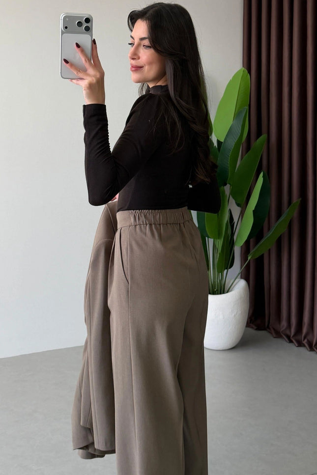 Sophie Pleated Jacket and Trousers Set