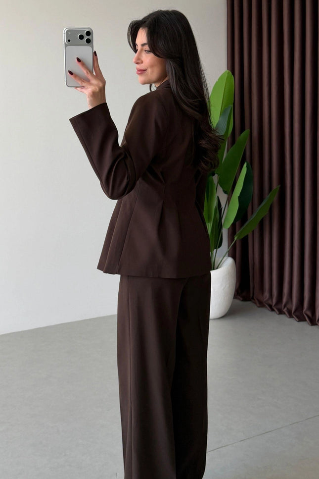 Sophie Pleated Jacket and Trousers Set - Brown