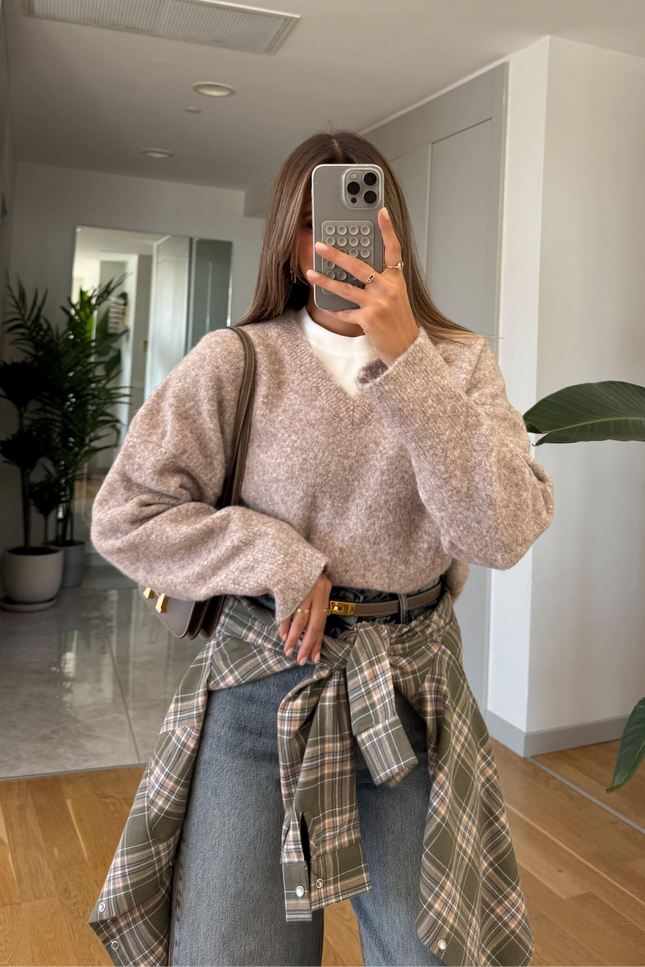 Dilvin V-Neck Fluffy Sweater - Mink