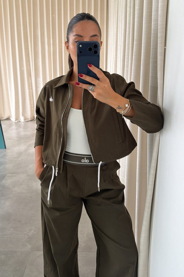 Elena Jacket And Trousers Brand Model Set