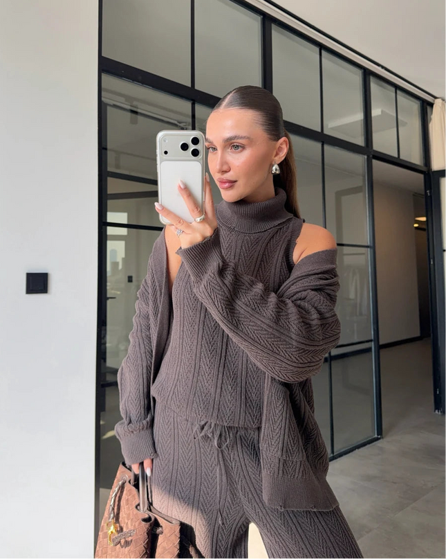 Chic Turtleneck Patterned 3-Piece Mink Knit Sweater Set for Women