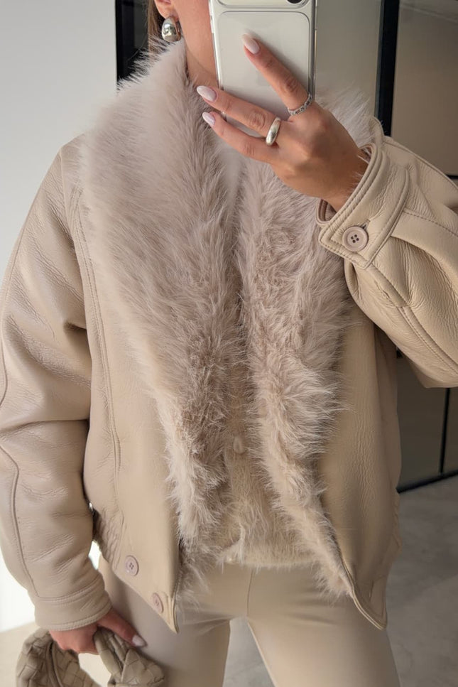 Chic Ecru Faux Leather Jacket with Plush Fur Collar for Women
