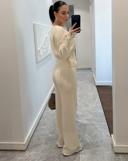 Waist-Detailed Knit Two-Piece Set: Comfortable Cardigan & Elasticated Trousers