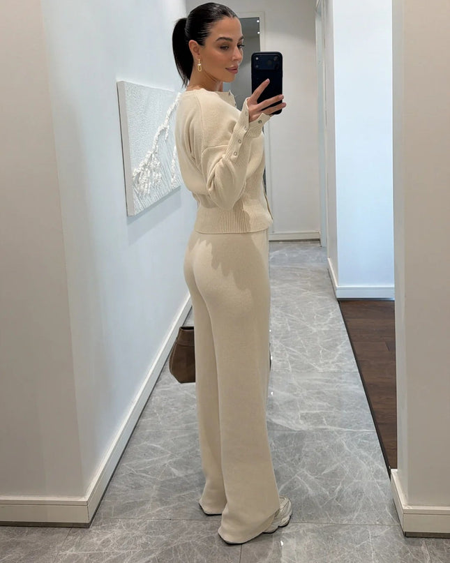 Waist-Detailed Knit Two-Piece Set: Comfortable Cardigan & Elasticated Trousers