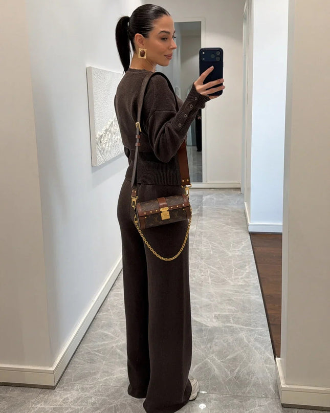 Chic Waist-Detailed Two-Piece Knit Set: Comfortable, Stylish, Versatile Outfit