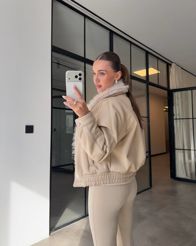 Chic Ecru Faux Leather Jacket with Plush Fur Collar for Women