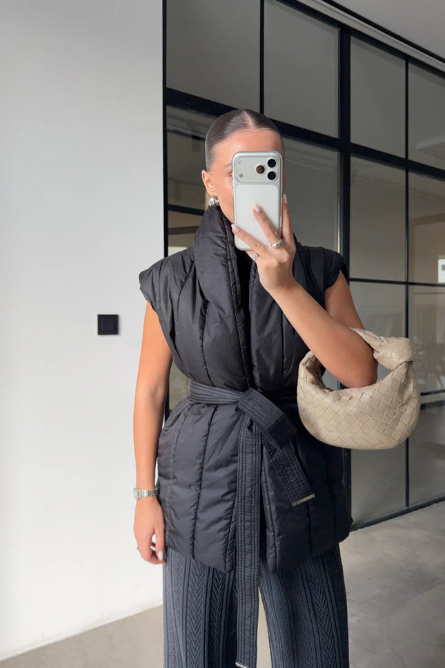 Chic Knitted-Detail Puffer Vest for Women - Warm, Stylish & Versatile Outerwear