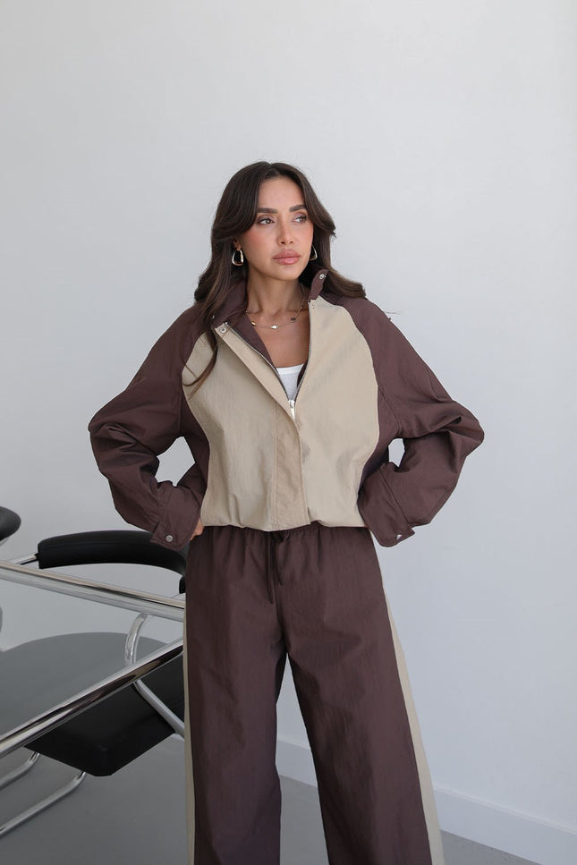 Brown Snap-Button Jacket Trousers Parachute Set