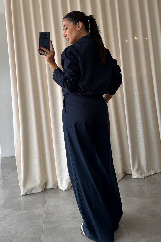 Elena Jacket And Trousers Brand Model Set