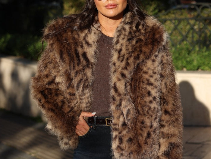 Luxurious Leopard Print Faux Fur Jacket for Women, Cozy Warm Style
