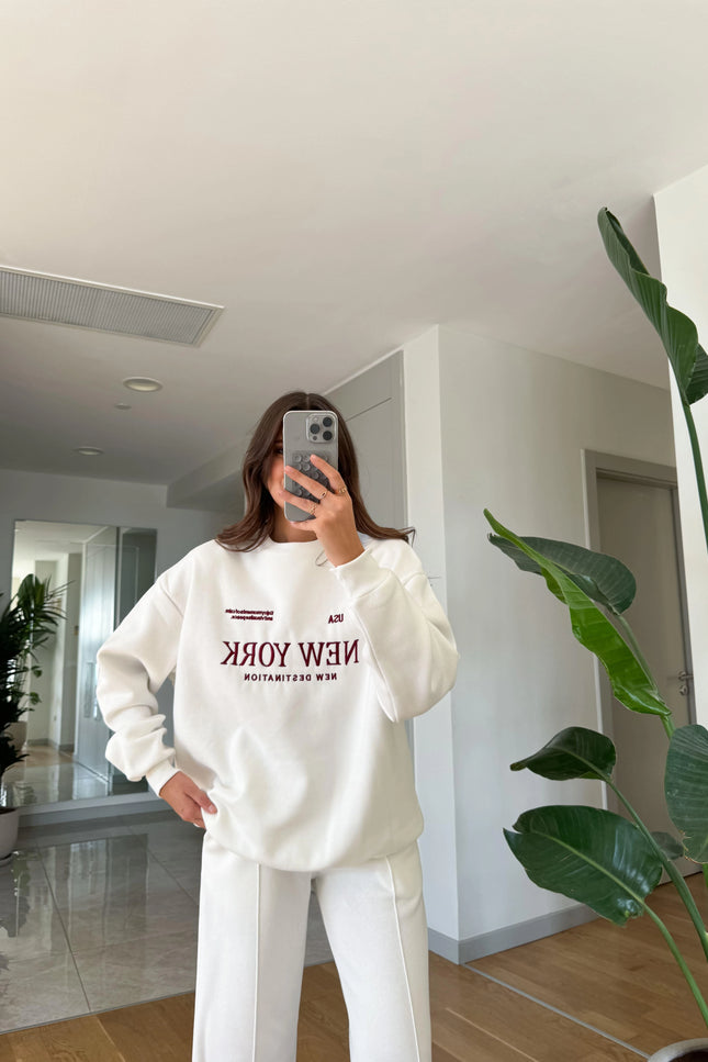 New York Embroidered Raised Tracksuit-Ecru