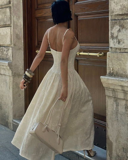 S6Y2040SBOmuzları Boncuklu Pile Detaylı Astarlı Güpür Elbise 2040