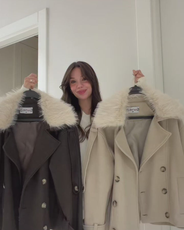 Stone Collar Fur Detailed Cashmere Jacket