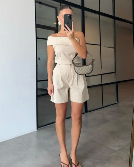 Valeria Set Short With One Shoulder Top