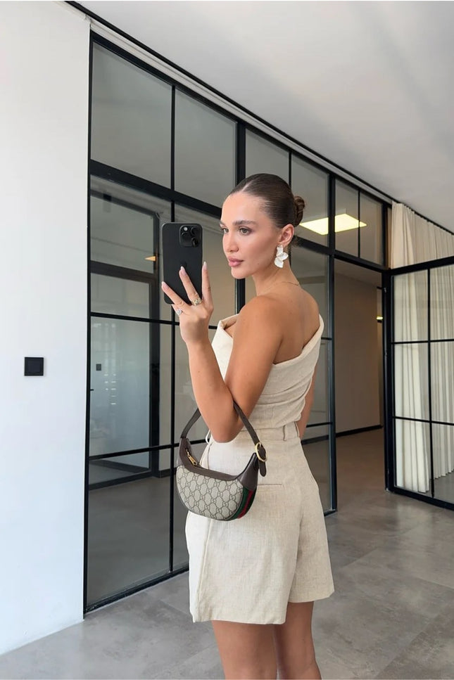 Valeria Set Short With One Shoulder Top
