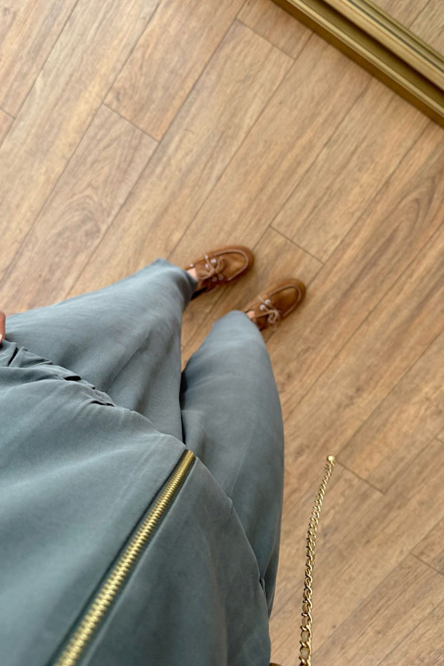 Belarus Zip-Up Sweatshirt and Tencel Pants Set