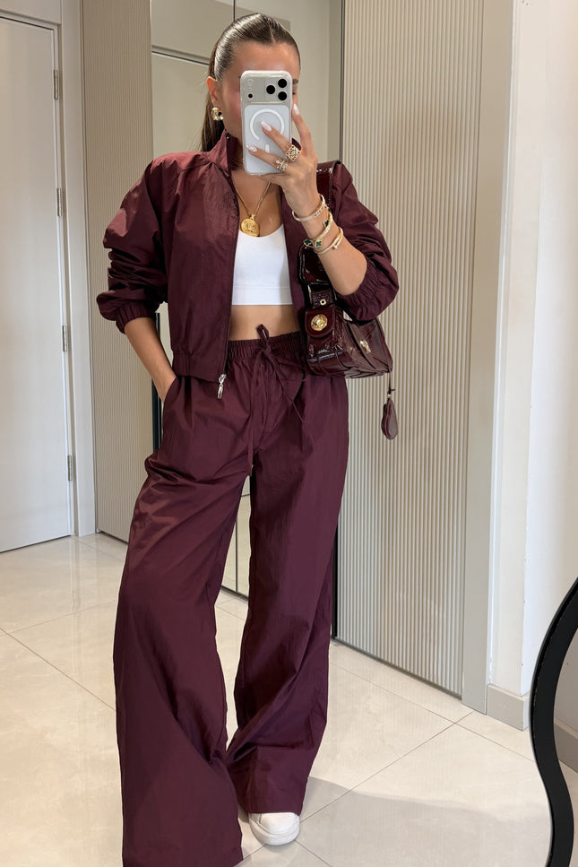 Vensa Plum Zippered Parachute Set