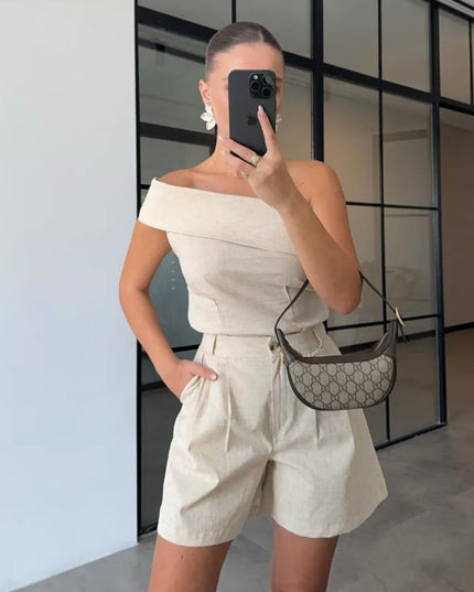 Valeria Set Short With One Shoulder Top