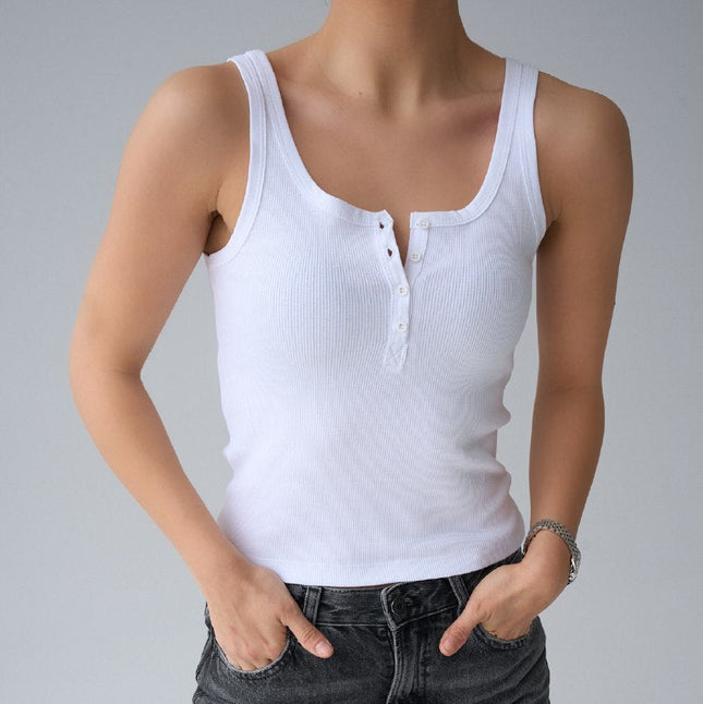 Lucia Basic White With Button